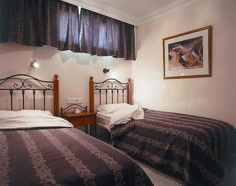 Apartamentos Amazonas Playa del Inglés